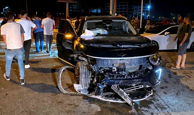 Aksaray'da iki araç çarpıştı: 7 yaralı