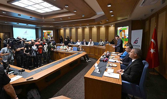 Anadolu Üniversitesi ev sahipliğinde "Eskişehir Sempozyumu" tanıtım toplantısı gerçekleştirildi