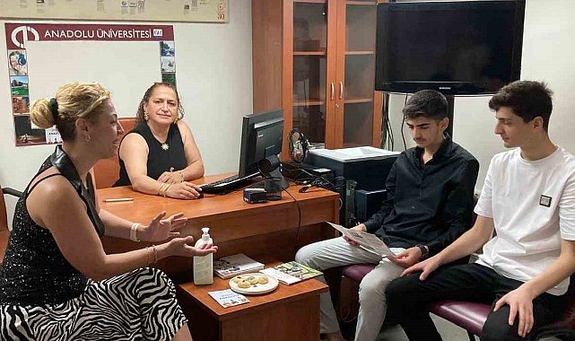 Anadolu Üniversitesi İstanbul'da aday öğrencilerle buluşuyor