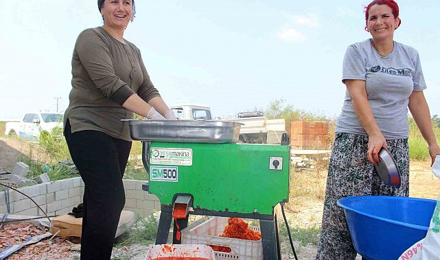 Antalya Büyükşehir Belediyesinden üreticiye makine desteği