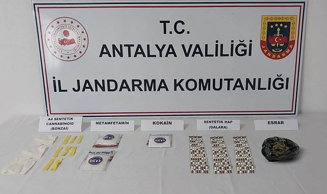 Antalya'da uyuşturucu operasyonunda çok sayıda madde ele geçirildi