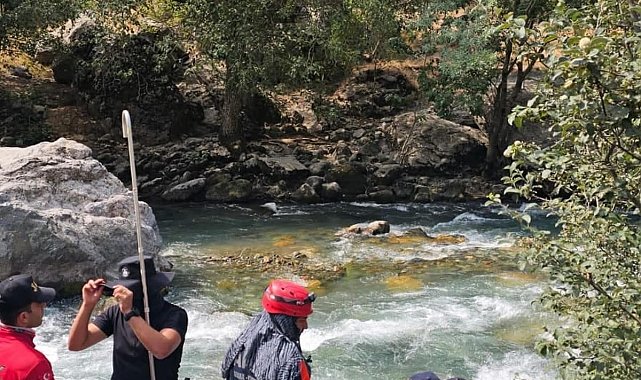 Avaşin Deresi'nde kaybolan çocuğu arama çalışmaları yeniden başladı