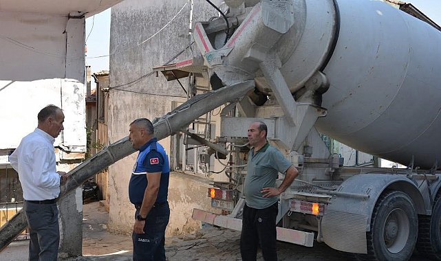 Babadağ Belediyesi yol bakım çalışmalarını aralıksız sürdürüyor