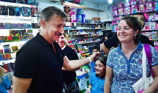 Bahçelievler Belediyesi'nden 72 milyon kırtasiye desteği