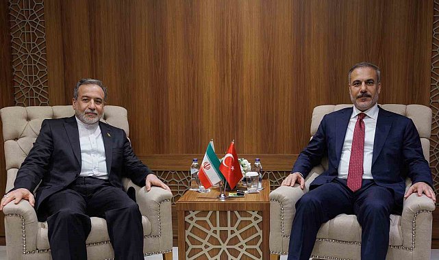 Bakan Fidan, İran Dışişleri Bakanı Arakçi ile görüştü