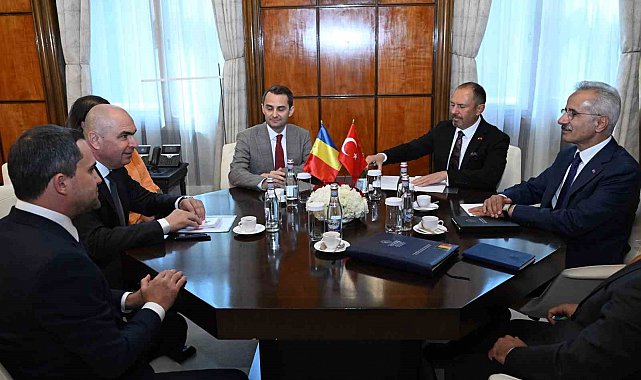 Bakan Uraloğlu, Romanya Başbakanı Bolojan ve mevkidaşı Șerban ile görüştü