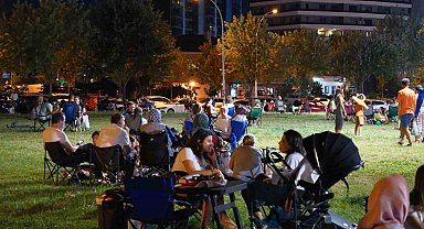 Balıkesir depremi Bursalıları sokağa döktü