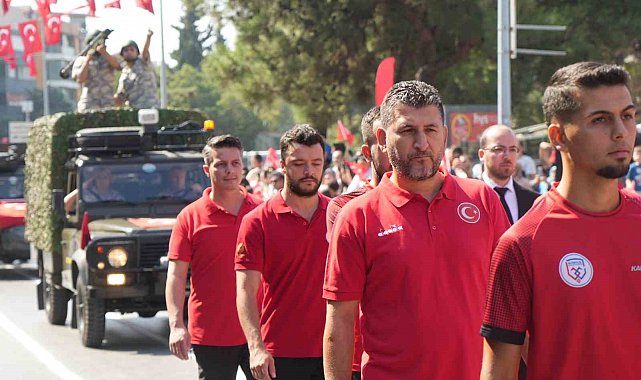 Balıkesir'de 30 Ağustos Zafer Bayramı coşkusu