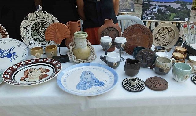 Balıkesir'de Uluslararası Adra Fest konserle başladı