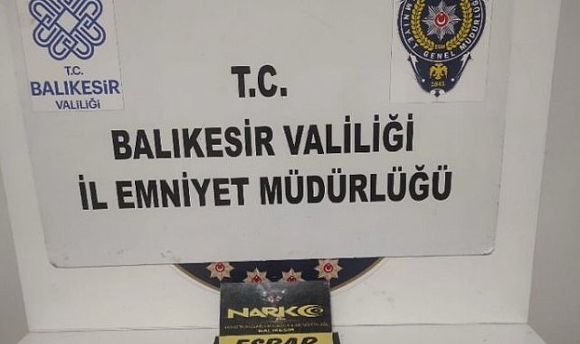 Balıkesir'de uyuşturucu taciri 3 şahıs tutuklandı