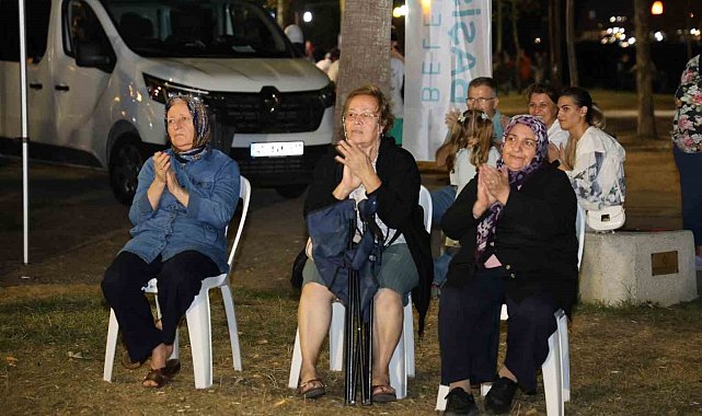 Başiskele Sahili müzikle şenlendi