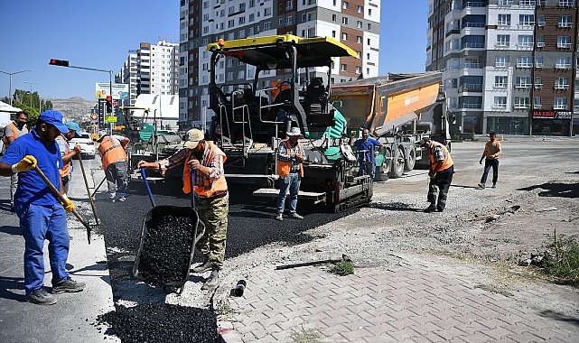Başkan Büyükkılıç'tan 2 milyon TL'lik Erkilet Bulvarı bağlantı yoluna yakım takip