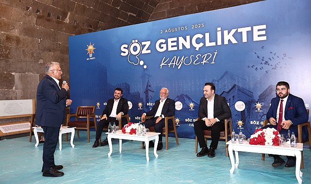 Başkan Büyükkılıç'tan 'Gesi Bağları' türküsü