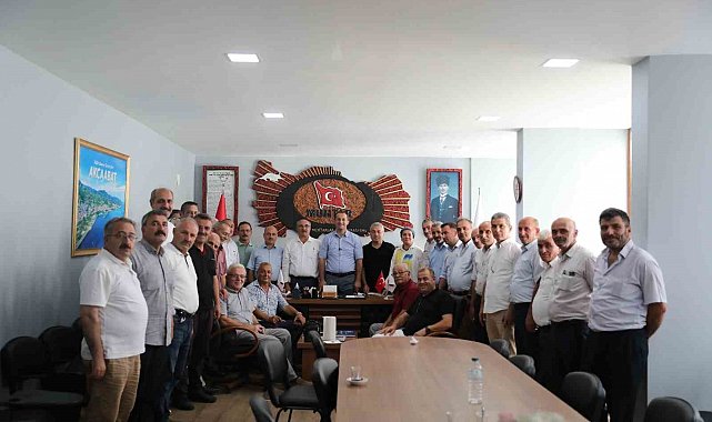 Başkan Ekim muhtarlarla bir araya geldi