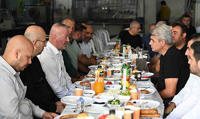 Başkan Karabatı sanayi esnafıyla kahvaltıda buluştu
