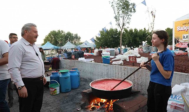 Başkan Palancıoğlu; Salça Günleri Etkinliğine katıldı