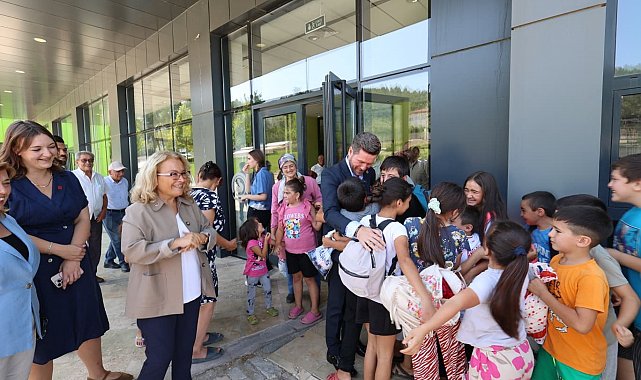 Başkan Tatık kırsaldaki çocukların yüzme öğrenmesini sağlıyor