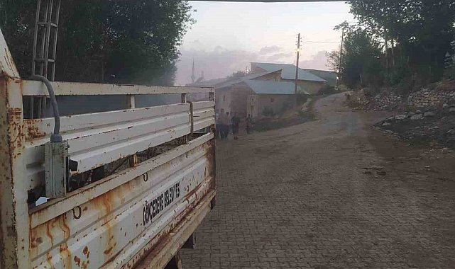 Bayburt'un köylerinde sinek ve haşerelere karşı ilaçlama çalışması başlatıldı