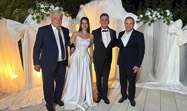 Bayırköy Belediye Başkanı Aykut Dilsiz, vatandaşların mutlu günlerinde yanlarında oldu