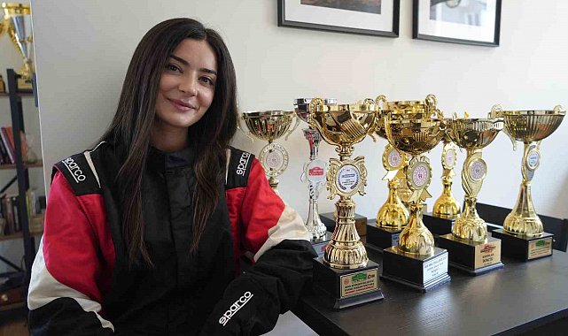 Bir elinde hayat bir elinde direksiyon: Hem hemşire hem ralli pilotu