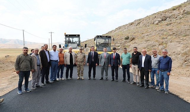 Bitlis İl Özel İdaresinin köy yolları çalışmaları