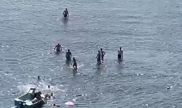 Boğulmak üzereyken son anda kurtarıldı: O anlar kamerada