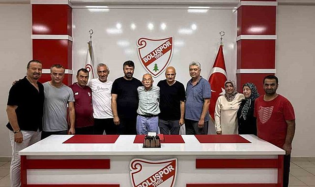 Boluspor'da 20 yıl görev yapan kulüp müdürü emekli oldu