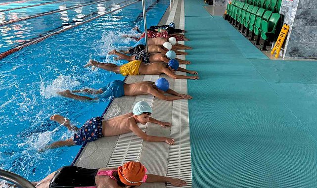 Bozdoğan'da yüzme bilmeyen kalmıyor