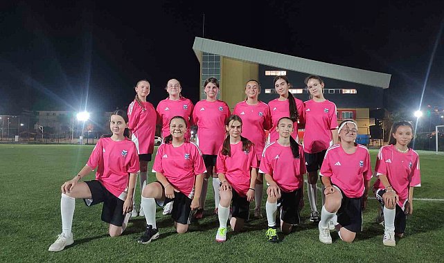Bozüyükspor Kız Futbol Takımı kuruldu