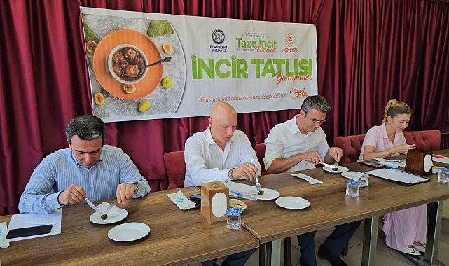 Buharkent'te taze incirli tatlılar yarıştı