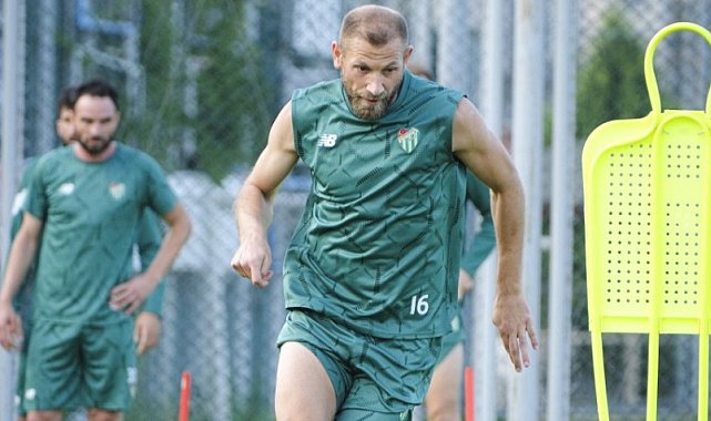Bursaspor'da 1461 Trabzon mesaisi sürüyor