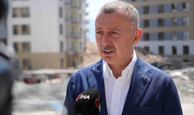 Büyükakın'dan CHP'li Günaydın'ın "borç" iddiasına cevap