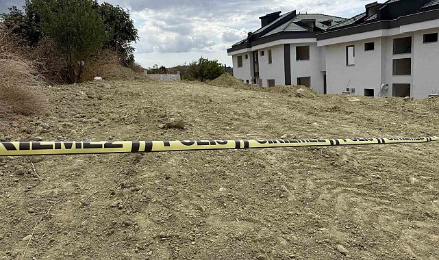 Büyükçekmece'de villa bahçesine gömülü ceset bulundu