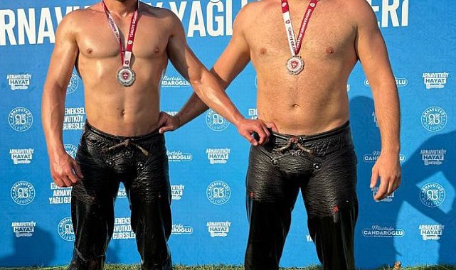 Büyükşehir'in sporcuları güreş ve bisiklette kürsüde yer aldı