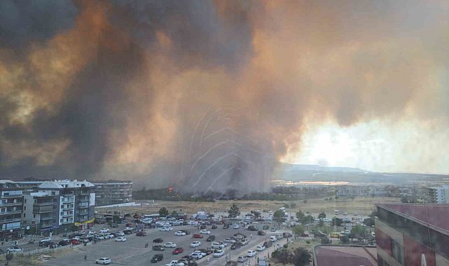 Çanakkale Valisi açıkladı: "Çanakkale il merkezini tehdit eder bir durum yoktur"