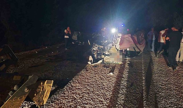 Çanakkale'de feci kaza: 6 ölü