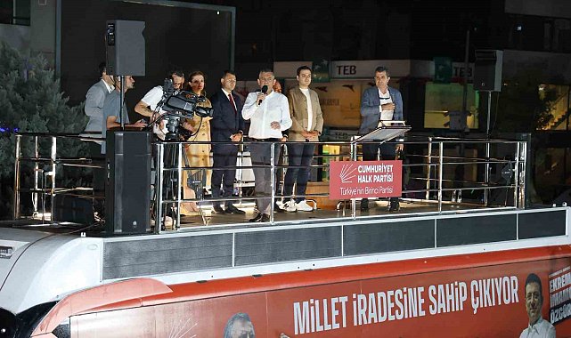 CHP Genel Başkanı Özel, Aksaray'da mitinge katıldı