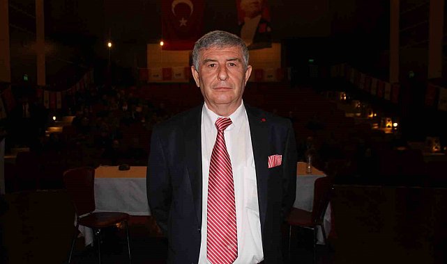 CHP Uşak Merkez İlçe Başkanı Uğur Dümen görevinden istifa etti