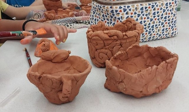 Çocuk Üniversitesi'nde minikler seramikle hayal güçlerini geliştirdi