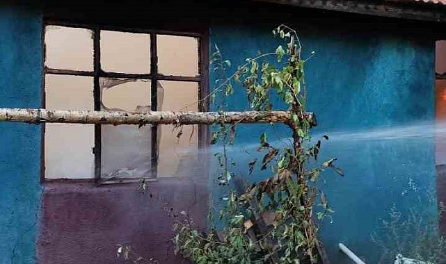 Çorum'da yanan ev kullanılmaz hale geldi