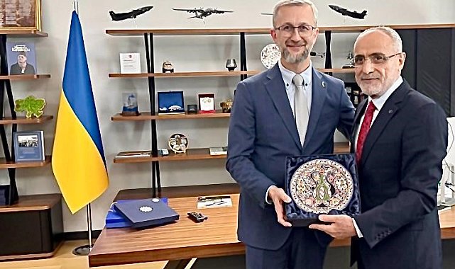 Cumhurbaşkanı Başdanışmanı Topçu, Ukrayna'nın Ankara Büyükelçisi Celal'i ziyaret etti