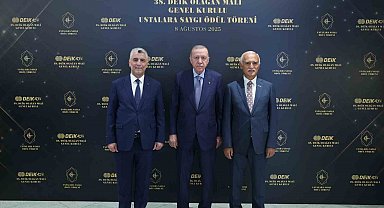 Cumhurbaşkanı Erdoğan: "Türkiye, barış masalarının aranan aktörü haline geliyor"