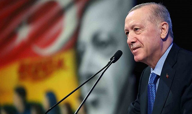Cumhurbaşkanı Erdoğan: "Yarın da katılımlar olacak partimize, bu katılımlarla güçlenerek yolumuza devam edeceğiz"