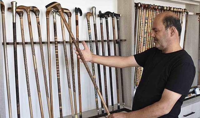 Cumhurbaşkanı Erdoğan ve Bahçeli için özel tasarım baston