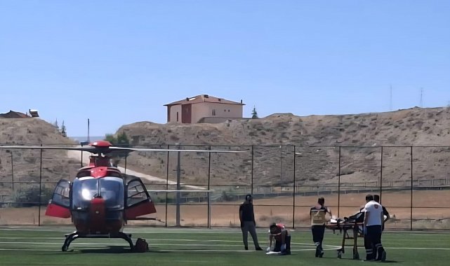 Darende'de kalp krizi geçiren hasta hava ambulansıyla Malatya'ya sevk edildi