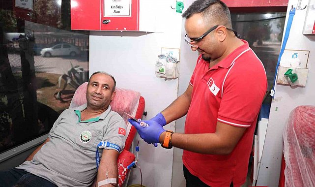 Denizli OSB'den Türk Kızılayına kan bağışı desteği