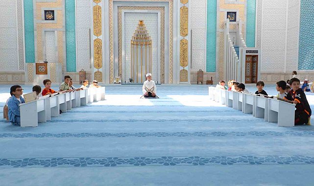 DİB Eğitim Hizmetleri Genel Müdürü Akbulut: "2 milyon 600 bin kadar öğrencimizle muhatap olduk"