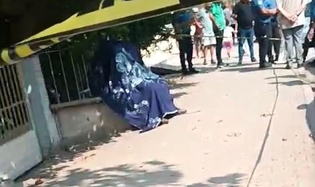 Durakta servis bekleyen işçi kalp krizi sonucu öldü