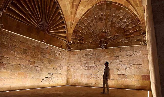 Ecdat ruh hastalıklarını 8 asır önce sesle tedavi ediyordu