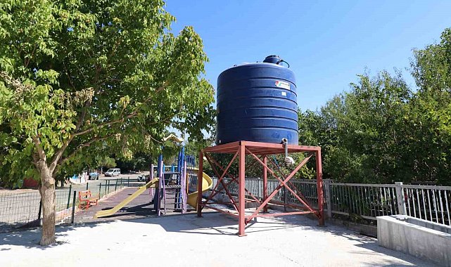 Ekipler Turgutlu'nun dört bir yanında çalışıyor